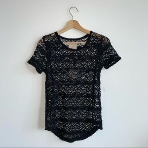 Black Spanish Lace Short Sleeves XS Women Blouse with Round Hem